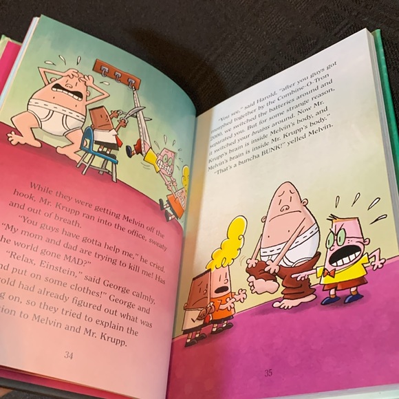 2 Dav Pilkey book bundle - Captain Underpants & Dog Man - Picture 5 of 12